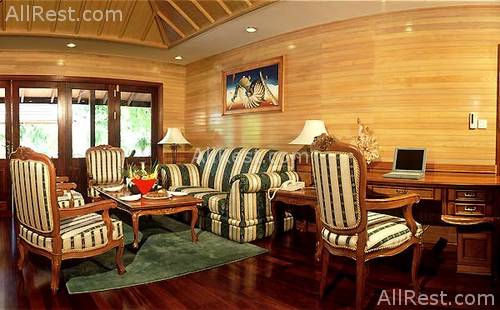 Royal Island Resort & Spa 9